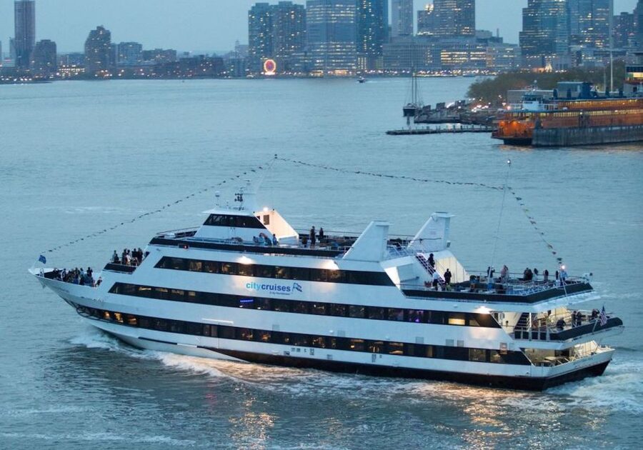 NYC: Christmas Day Buffet Brunch or Dinner Harbor Cruise - Drinks, coffee, and the real math of the included value