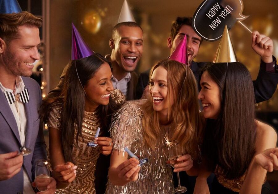 NYC: New Year's Eve Buffet Dinner Fireworks Harbor Cruise - DJ music, dancing, and the party energy problem you should plan for