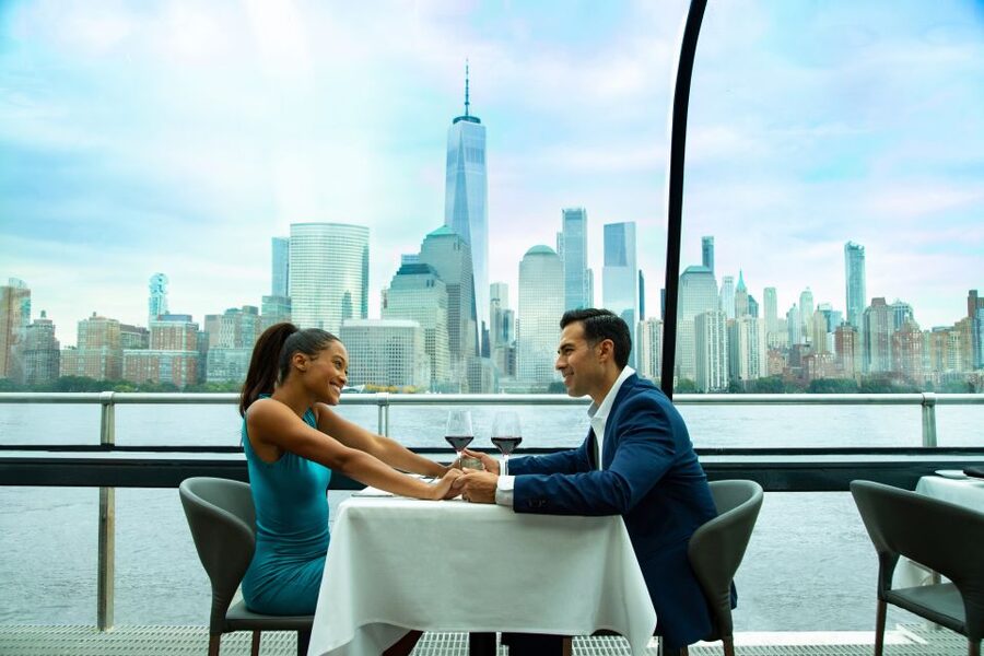 NYC: Thanksgiving Gourmet Lunch or Dinner Harbor Cruise - Should you book? My call