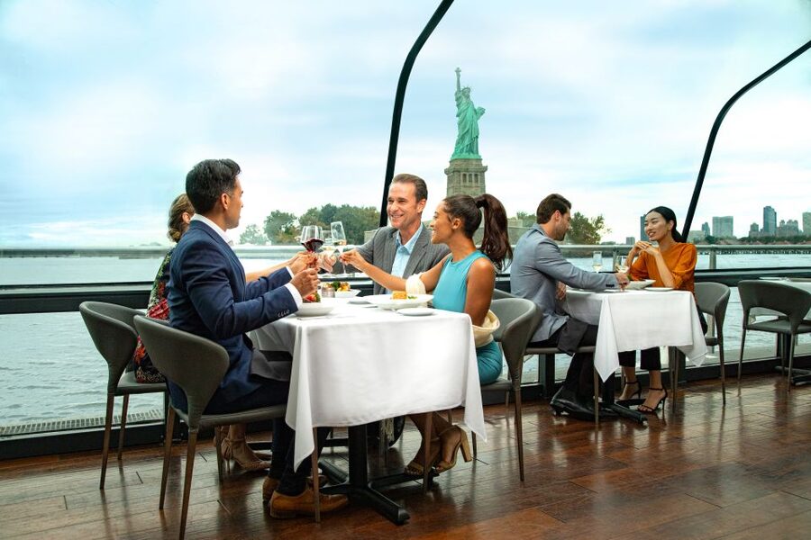 NYC: Thanksgiving Gourmet Lunch or Dinner Harbor Cruise - Thanksgiving meal: plated 3 courses and the choices that matter