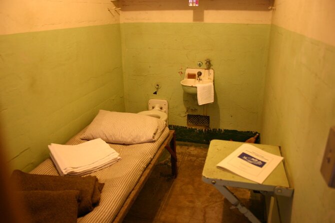 Official Alcatraz Tour Ticket with Ferry Rides From Pier 33 - Cell House Audio Tour: Make the prison visit actually click