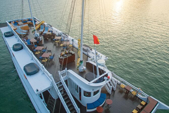Paradise Sails Cruise 3 days 2 nights Halong Bay Tour - Tai Chi, Cooking, Squid Fishing, and Optional Spa Time