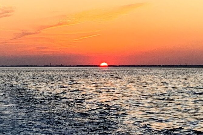 Pensacola Beach Jolly Dolphin Cruise and Scenic Bay Tour - Timing: dolphins, sunsets, and Blue Angels practice