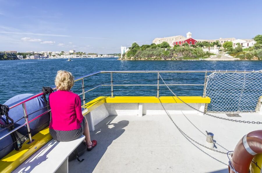Port Mahon: 1-Hour Harbor Cruise with Underwater Views - Past the Spanish naval base: the best way to learn Port Mahon fast