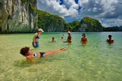 Premium Halong Bay Cruise – All Inclusive from Hanoi or Halong - Hanoi to Halong Bay: pickup and transfer you’ll want to get right