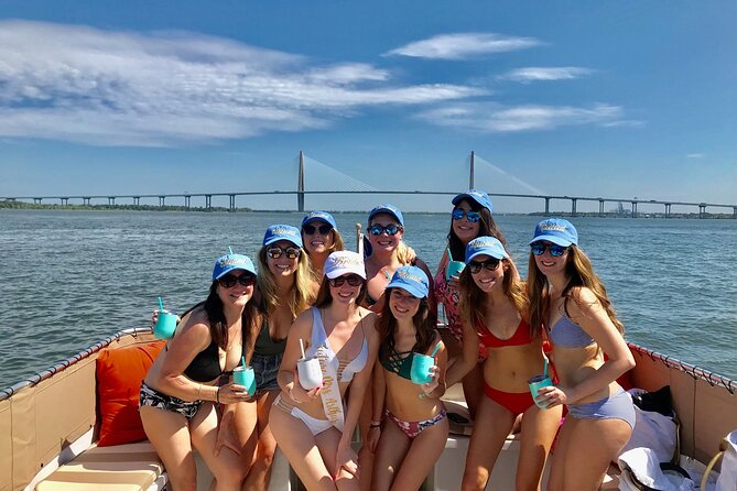 Private Afternoon Harbor Cruise on Kismet for parties up to 20 - Battery & White Point Gardens: the Charleston waterfront warm-up