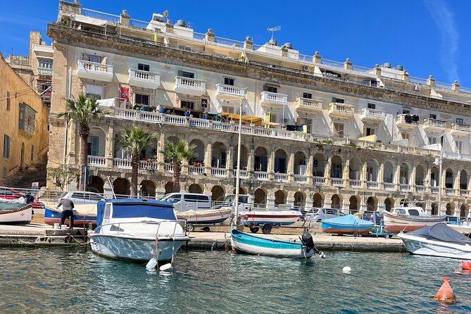 Private Harbor Cruise - Marsamxett & Grand Harbor Valletta - Grand Harbour landmarks: Barrakka Gardens to Fort St. Elmo