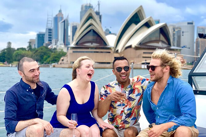 Private Luxury Sydney Harbour Cruise - On-board comfort: small details that matter on a boat