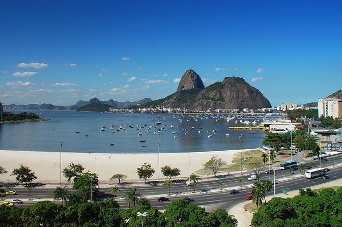 Rio From the Sea: Guanabara Bay Cruise with Optional Barbecue Lunch - Christ the Redeemer, Sugarloaf, and Copacabana: your “views without commuting” trio