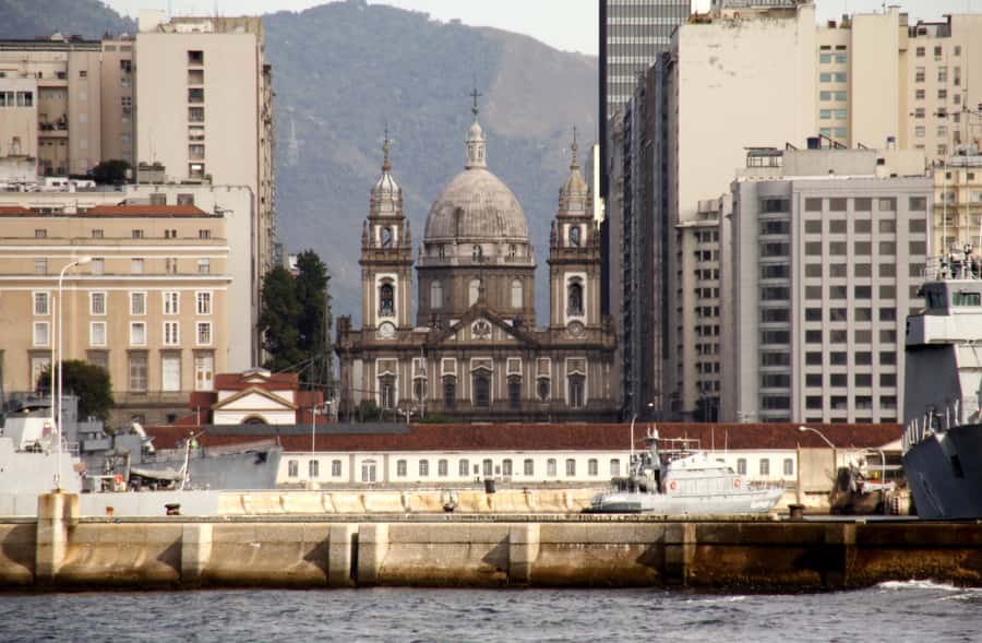 Rio From The Sea: Guanabara Bay Cruise with Optional Lunch - The guide experience: why commentary can make or break a cruise
