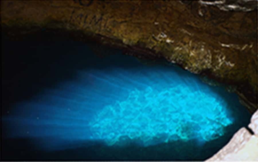 Sal: All-Inclusive Salt Lake, Blue Eye and Shark Bay Tour - Buracona’s Blue Eye: the pool is real, but Mother Nature runs the schedule