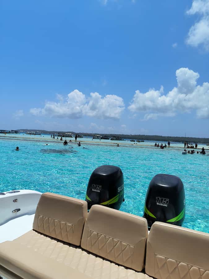 San Andres: Private San Andres Bay Tour by Luxury Speedboat - El Palito: Shallow Sand Snorkeling and Small Things Worth Looking At