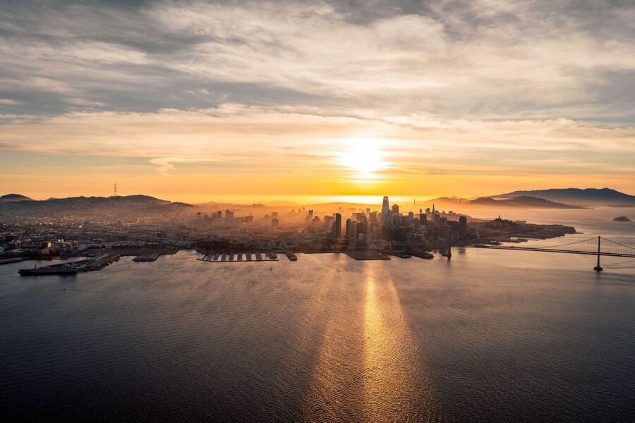 San Francisco: Airplane Private Sunset Bay Tour - Getting to 20995 Skywest Dr: Hayward Is Part of the Plan