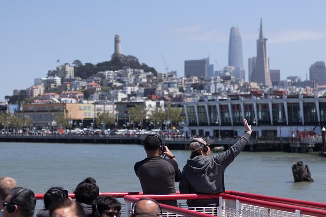 San Francisco: Golden Gate Bay Cruise (60 Minutes) - Under the Golden Gate Bridge: the photo moment you’ll remember