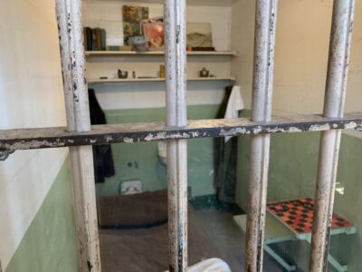 San Francisco: Inside Alcatraz Tour with Bay Cruise - Alcatraz inside Doing Time: a self-paced 45-minute cellhouse story