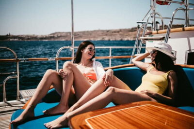 Sliema: Three Bay Cruise with Lunch & Optional Transfers - Meeting Hera at Sliema Ferries: Getting on Board Without Stress