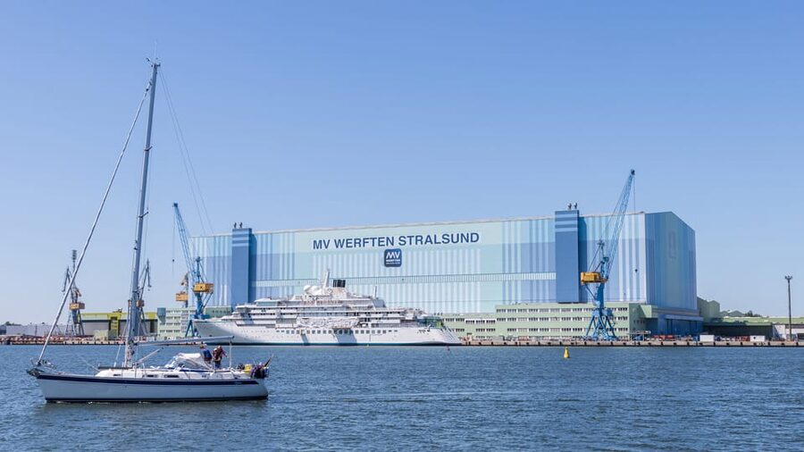 Stralsund: 1-Hour Harbor Cruise - Harbor Views in One Hour
