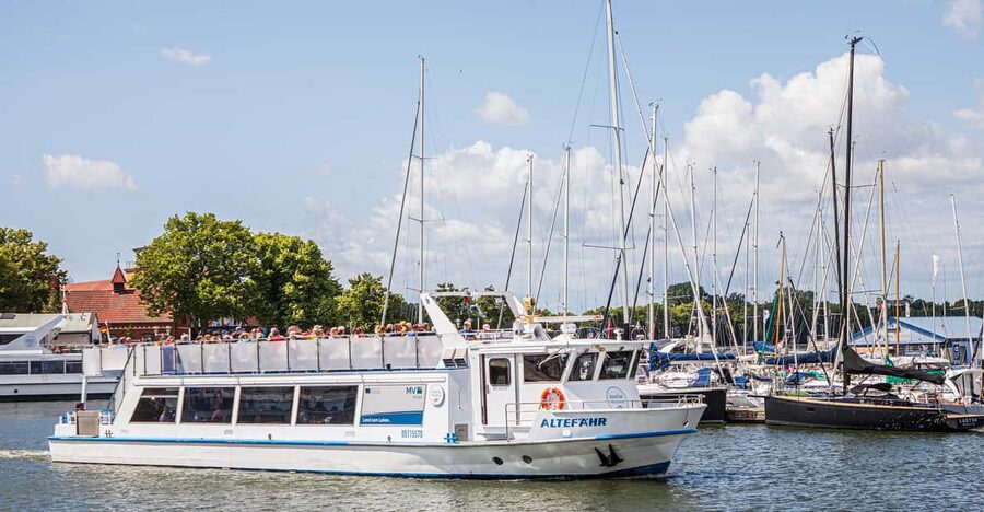 Stralsund: 1-Hour Harbor Cruise - Gorch Fock and the Hanseatic League Stories