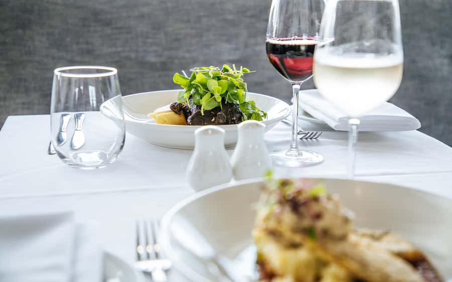 Sydney: 2-Course All Inclusive Lunch Harbour Cruise - Meeting Point: Darling Harbour King Street, Wharf Number 8