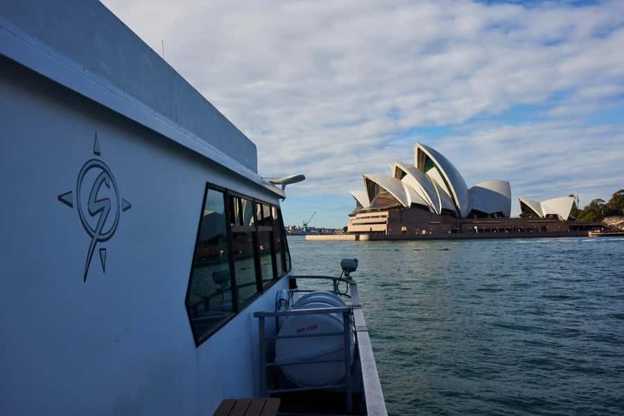 Sydney: Harbour Cruise with Buffet Lunch - Where the Cruise Starts: Circular Quay and Getting Oriented Fast