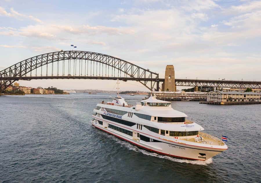 Sydney: Harbour Cruise with Charcuterie Board & Drinks - Your Harbour Loop: How the 1.5–2 Hours Works in Real Time