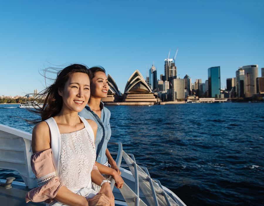 Sydney: Hop-on Hop-off Harbour Cruise with Commentary - The 60–90 minute loop: your quick way to plan a full day or two