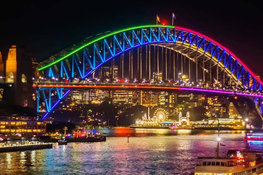 Sydney: Vivid Harbour Cruise with Canapes - A 90-Minute Vivid Harbour Cruise That Hits the Sweet Spot