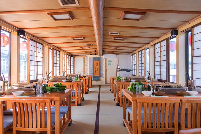 Tokyo Bay Yakatabune Dinner/Day Cruise with Japan Show and Drinks - Key points before you go