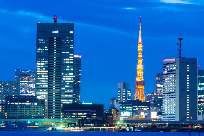 Tokyo Bay Yakatabune Dinner/Day Cruise with Japan Show and Drinks - Rainbow Bridge at night: the biggest “wow” photo moment