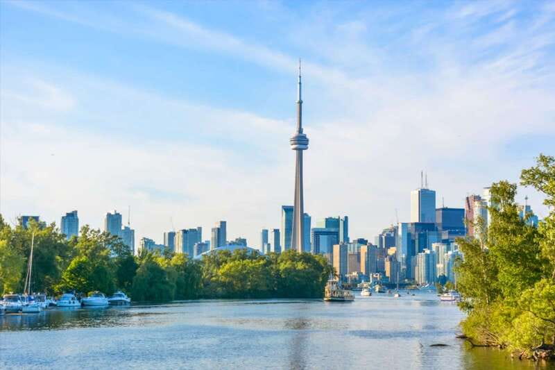 Toronto: City Views Harbor Cruise - Live narration that makes the skyline make sense