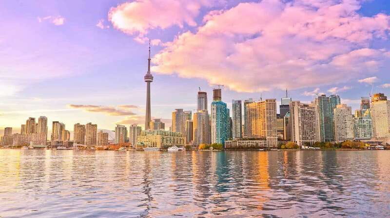 Toronto: Premium Harbor Cruise with Lunch, Brunch, or Dinner - A Skyline-First Cruise With Real Dining Time
